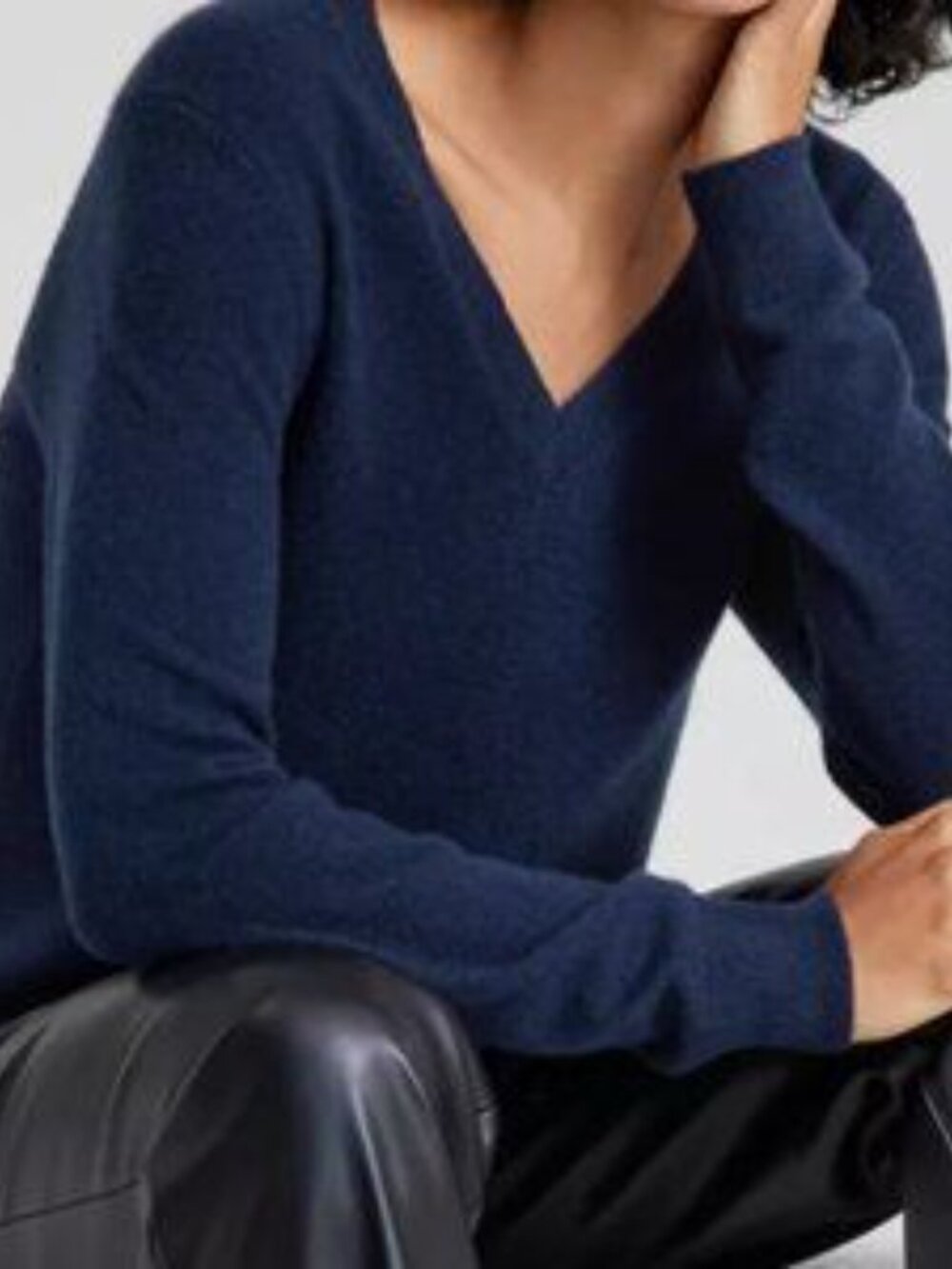 Charter Club 100% Cashmere V-Neck Sweater Navy Blue Small Quiet Luxury